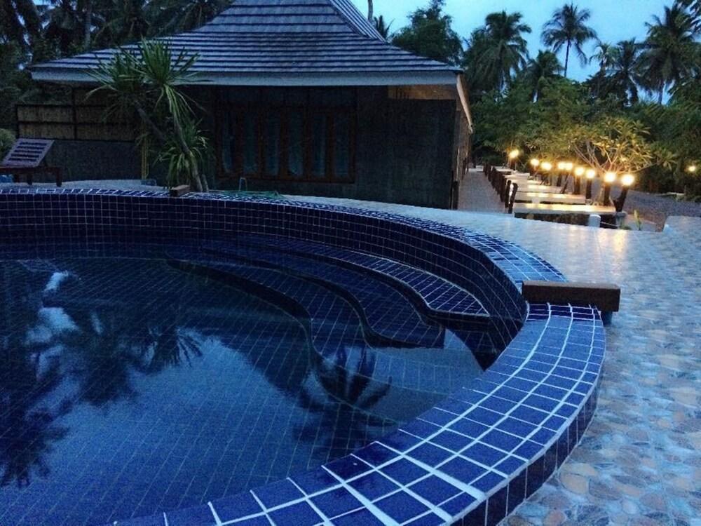 Ruean Thai Nai Bang By Pansak Resort Surat Thani Exteriér fotografie